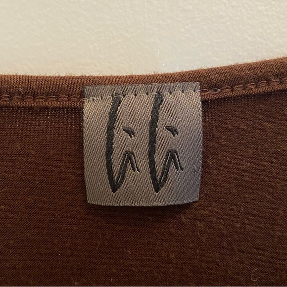 Brown Ruffled Sleeveless Top - Picture 2 of 4